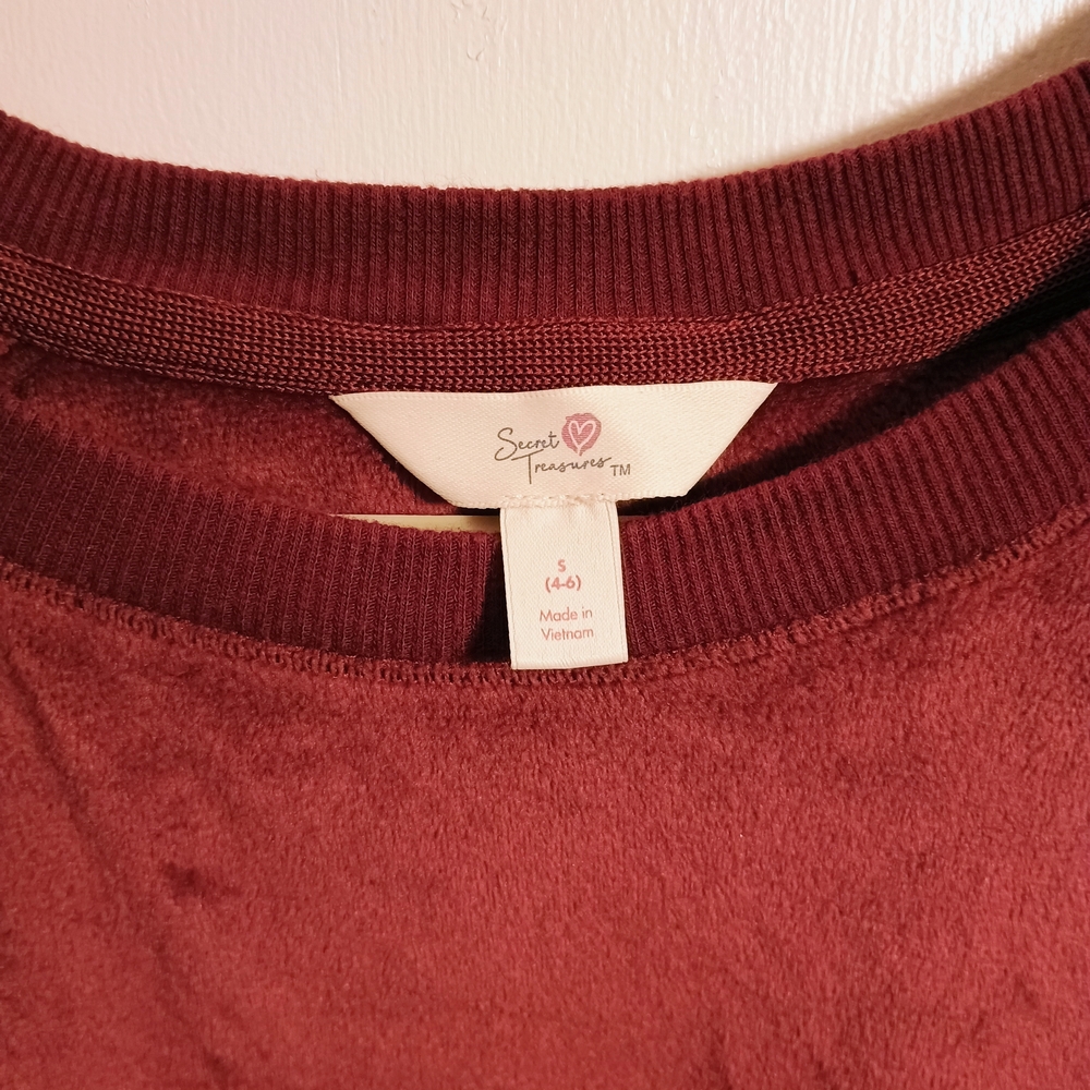 Secret Treasures Maroon Long Sleeve Sweatshirt - Picture 2 of 4